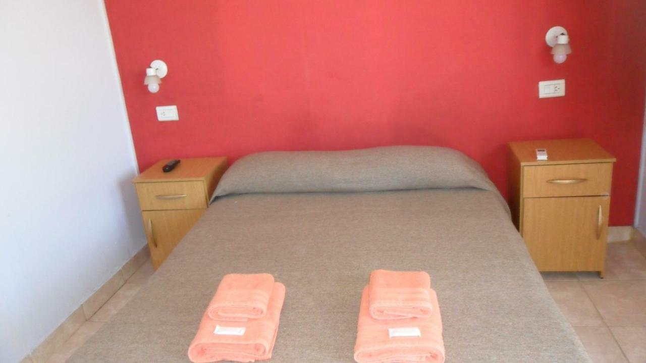 Hotel Nueva Habana Rooms Colon Екстериор снимка